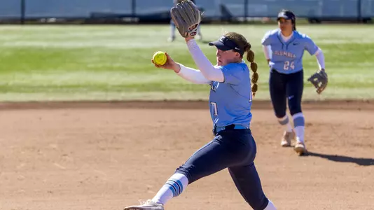 Alexa Pinarski Pitching vs Dartmouth 2019 2358487623