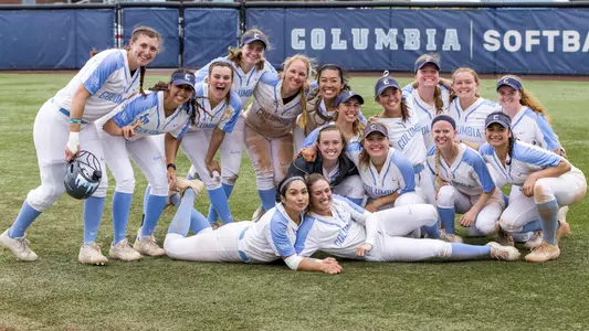 Softball 2019 Team Shot from Cornell Series