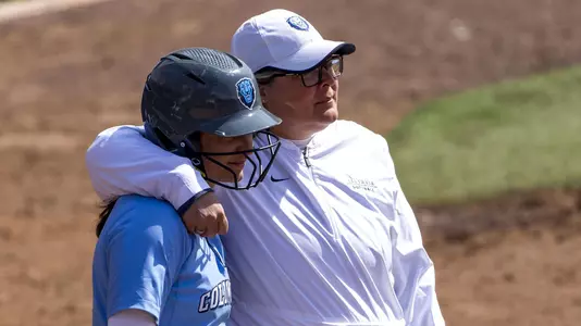 Jennifer Teague Coach of the Year Headline 2019