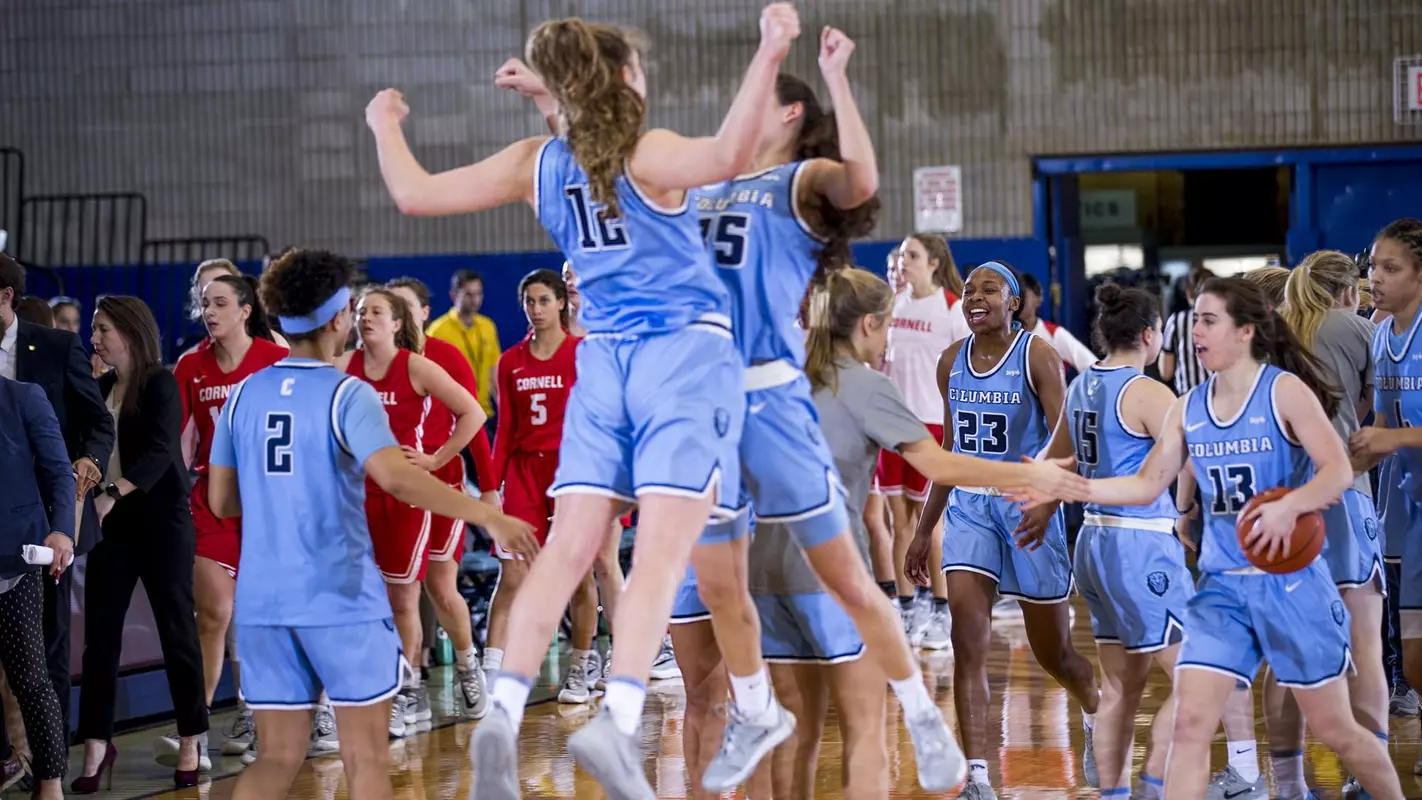 Abbey Hsu Hannah Pratt Chest Bump Cornell Win 2020