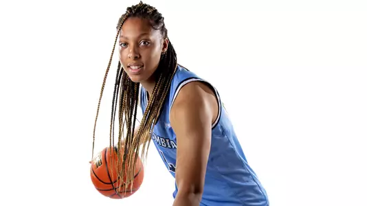 Kaitlyn Davis Portrait Web Crop 2021