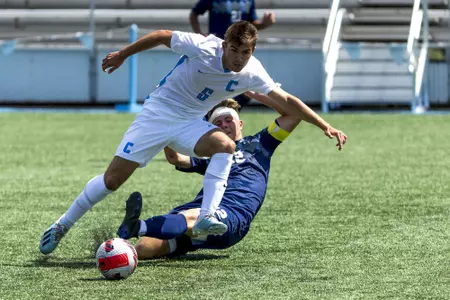 Novoshelski defending vs GW