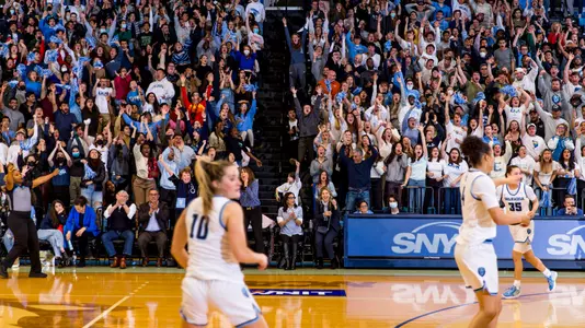 Women's Basketball 2022 WNIT with Crowd