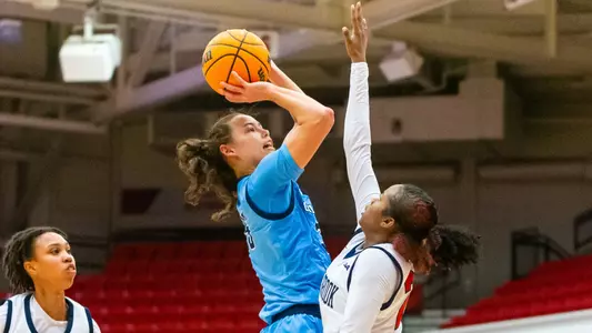 Abbey Hsu Pull up Contested versus Stony Brook 2022
