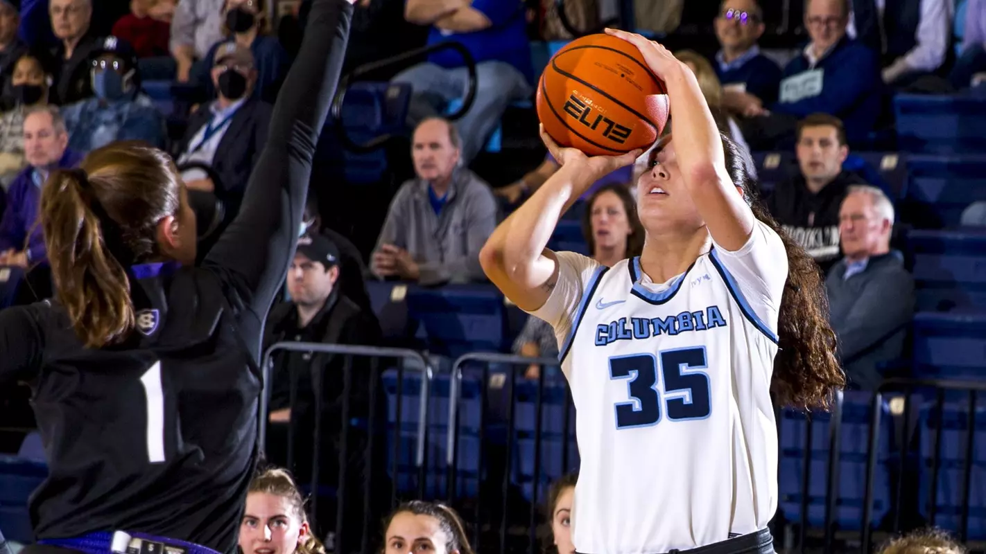 Abbey Hsu 2022 WNIT Headline Game 1