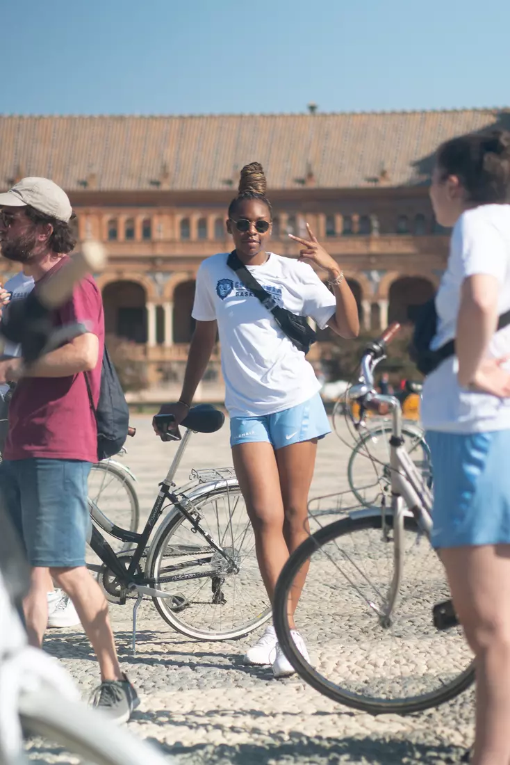 2022 Columbia Women's Basketball Foreign Tour: Seville Bike Tour