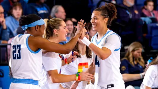 Kaitlyn Davis 2023 Smiling Bench Triple-Double Dartmouth