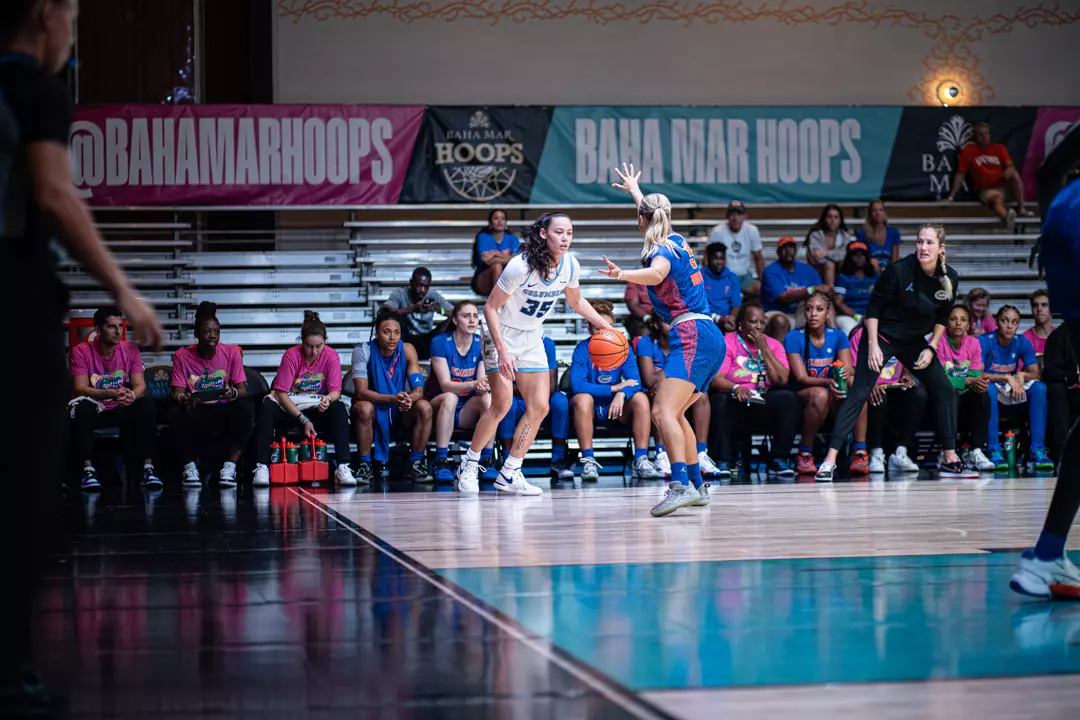 Columbia vs. Florida (Nov. 22, 2023 - Baha Mar Hoops Pink Flamingo Championship)