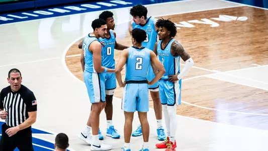 Men's Basketball Huddle