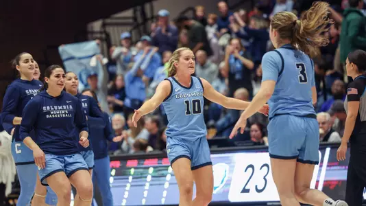 Kitty Henderson High Fives versus Harvard 01-31-25