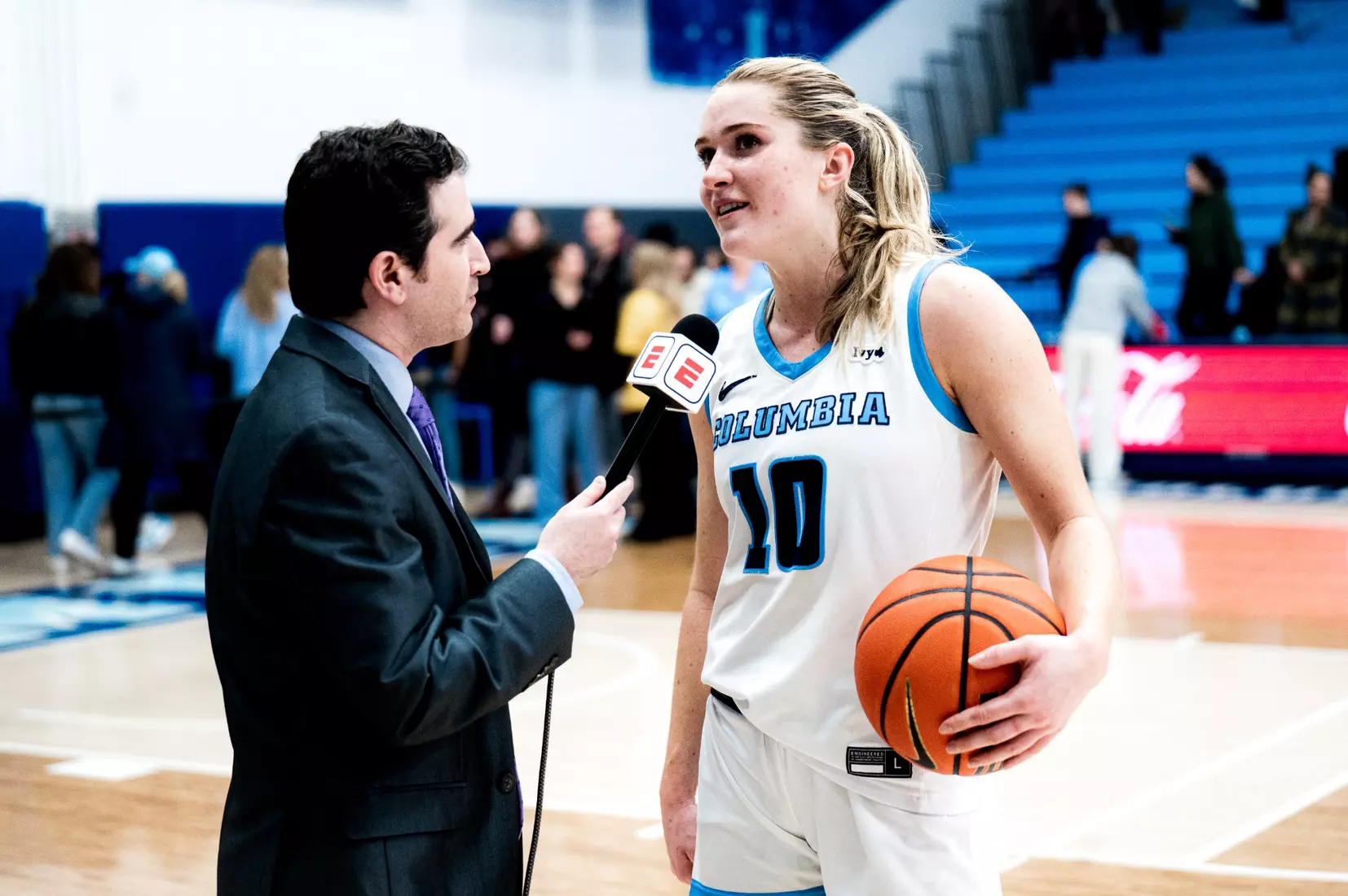 WBK: Columbia 70, Brown 44