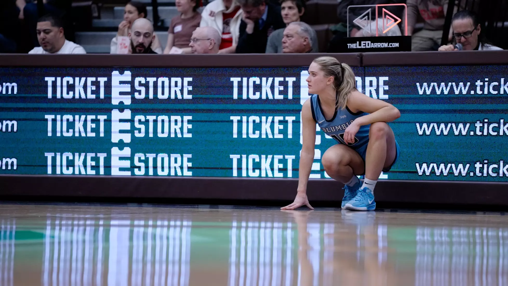 WBK: Columbia 78 - Brown 40