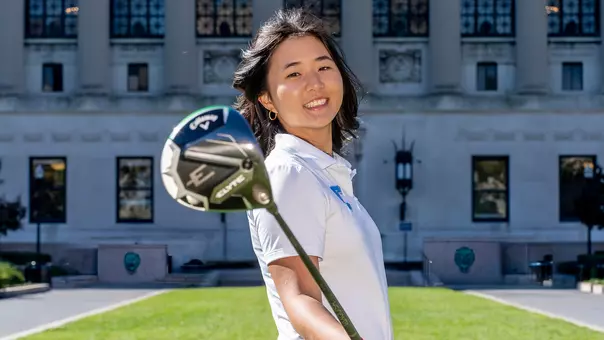 Kristina xu Portrait Pose 2026