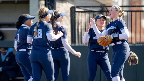 Softbal in the circle