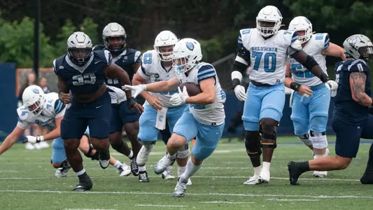 Griffin Johnson carrying the ball