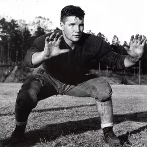 Former Duke Football Captain Woodrow Lipscomb Passes Away