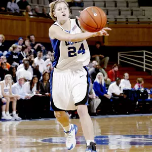 Jessica Foley Signs With Adelaide Of the Australian WNBL