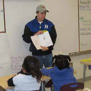 XC, Track & Swim Team Members Participate In Verizon Read With The Blue Devils