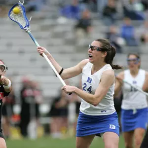 No. 4 Duke Halts No. 1 Northwestern?s 31-Game Winning Streak, 16-10