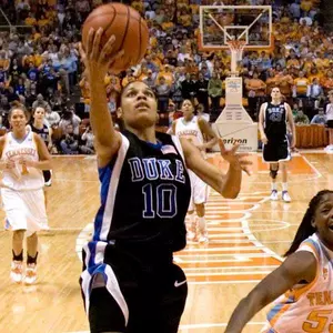 Strong Start Powers No. 1 Duke Past No. 4 Tennessee, 74-70