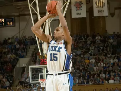 Henderson Scores 21, Freshmen Shine In Blue-White Scrimmage