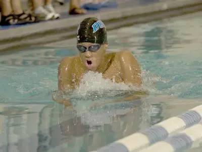 Swimming & Diving Teams Travel To East Carolina