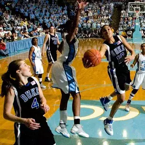 Harding Receives The Frances Pomeroy Naismith Award