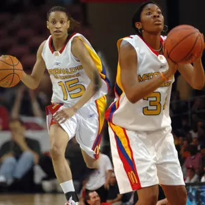 Jasmine & Krystal Thomas Invited To USA Basketball Trials