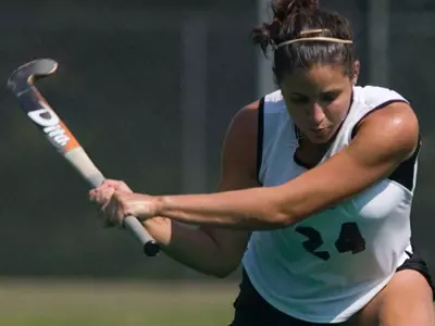 Duke Field Hockey Earns First Win of 2008, Splits Tournament Games