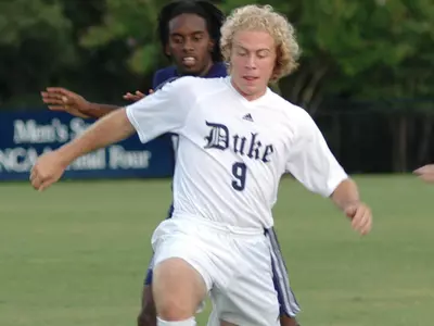 Grella Turns It Up In Second Half To Help Duke Defeat Valpo, 2-0