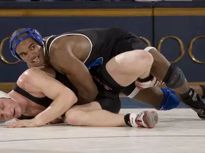 Wrestling Records Six Top Four Finishes At Davidson Open