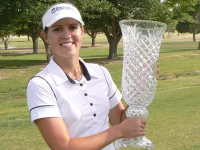 Kristina Tucker Wins First Professional Tournament
