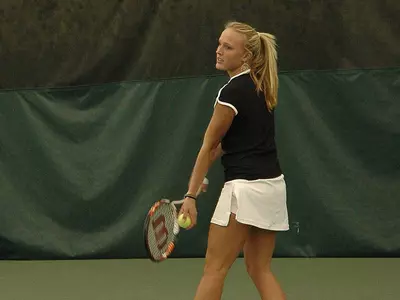 Women's Tennis Earns Bid To ITA National Team Indoors
