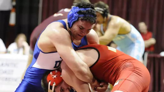 Wrestling Heads to Pembroke Open This Weekend