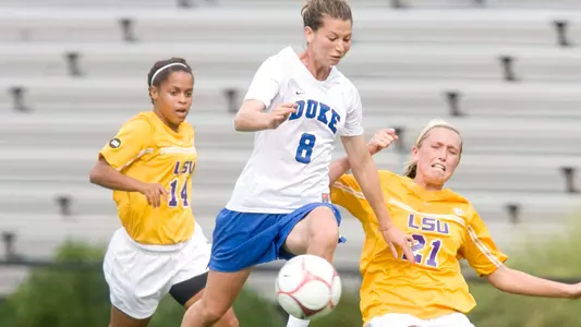 Duke & LSU Close With 2-2 Tie in the Nike Classic