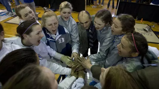 Fencers Wrap Up Regular Season at Temple Open