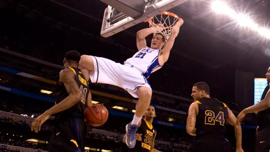 Winning Championships Is a Plumlee Family Tradition