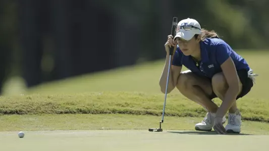 Rain Suspends Second Round at the Landfall Tradition