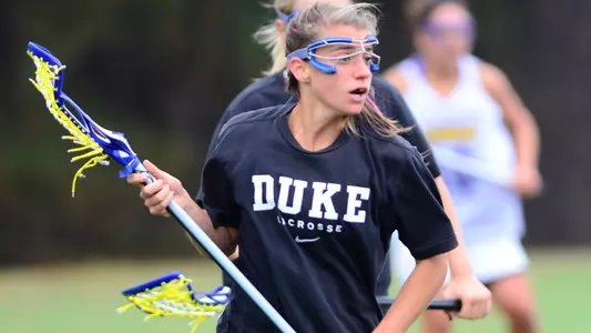 Freshman Spotlight: Emma Lazaroff