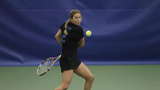 Clayton, Jodoin Advance to Finals at Kitty Harrison