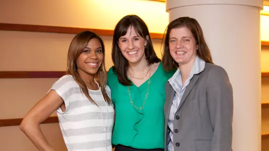 Hoops Alums Share Insight Through Panel