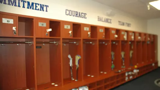 Women?s Lacrosse Unveils Renovated Locker Room