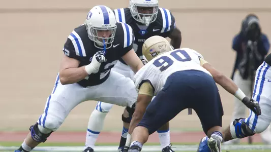 Simmons Earns Prestigious Jim Tatum Award