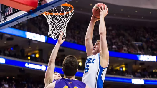 Plumlee Nabs AP All-America Honors