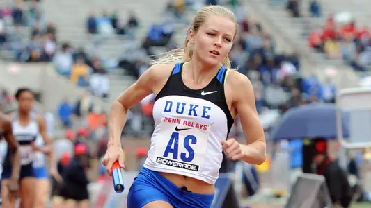 Women's 4x100 Advances on Day One of Penn Relays