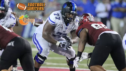 Tomlinson Receives FWAA Courage Award