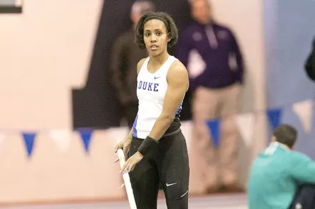 Clark Ties for Sixth at USATF Championships