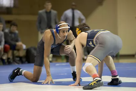 Duke Reaches 10-Wins Mark; Upends Sacred Heart 29-14