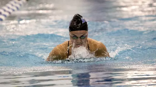 Duke Downs Seminoles, Royals on Record-Setting Night