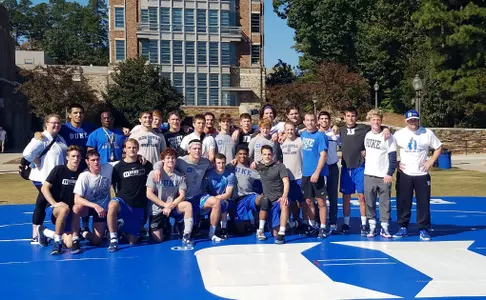 Black Team Picks Up Victory in Intrasquad Dual